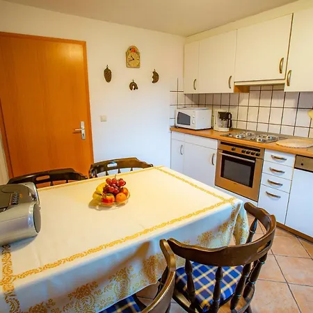 Holiday home Im Kelterhaus *